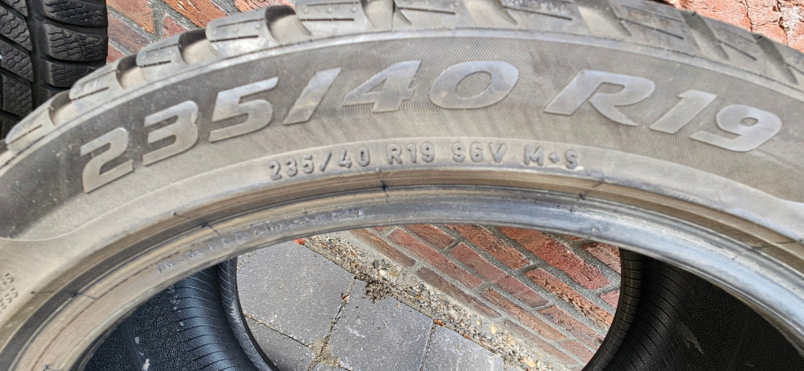 Winterbanden voor Tesla Model 3 19 inch - Pirelli Sottozero, Auto-onderdelen, Gebruikt, Winterbanden, 235 mm, Band(en)