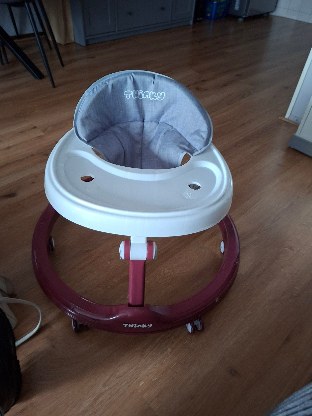 Mooi baby loop stoeltje, Ophalen, Zo goed als nieuw, Overige typen