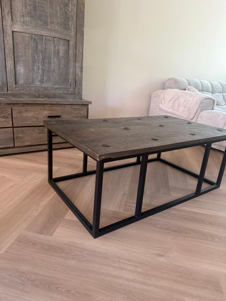 Aura Peeperkorn salontafel, Huis en Inrichting, Ophalen, 100 tot 150 cm, 50 tot 100 cm, Zo goed als nieuw