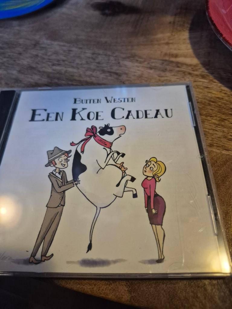 Buiten Westen - Een Koe Cadeau CD (Kinderliedjes), Ophalen of Verzenden, Gebruikt, Muziek, 6 tot 9 jaar