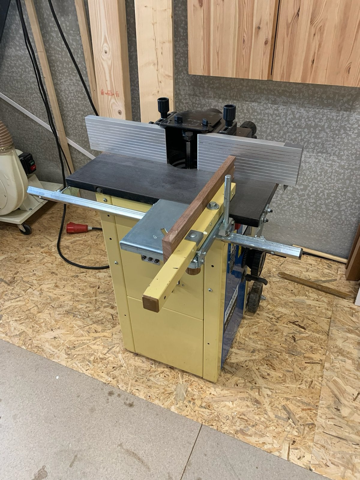 Scheppach HF3000 Ci freesmachine 400V met pennenslee, Doe-het-zelf en Verbouw, Ophalen, Zo goed als nieuw, Elektrisch, Overige soorten