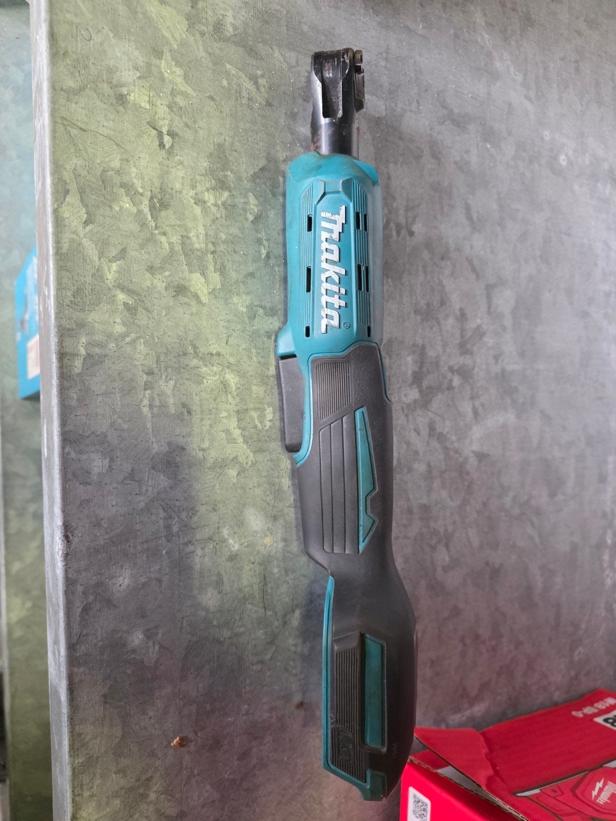 Makita DWR180 18V Accu Ratelsleutel, Ophalen of Verzenden, Zo goed als nieuw, Sleutel/ratel, Makita