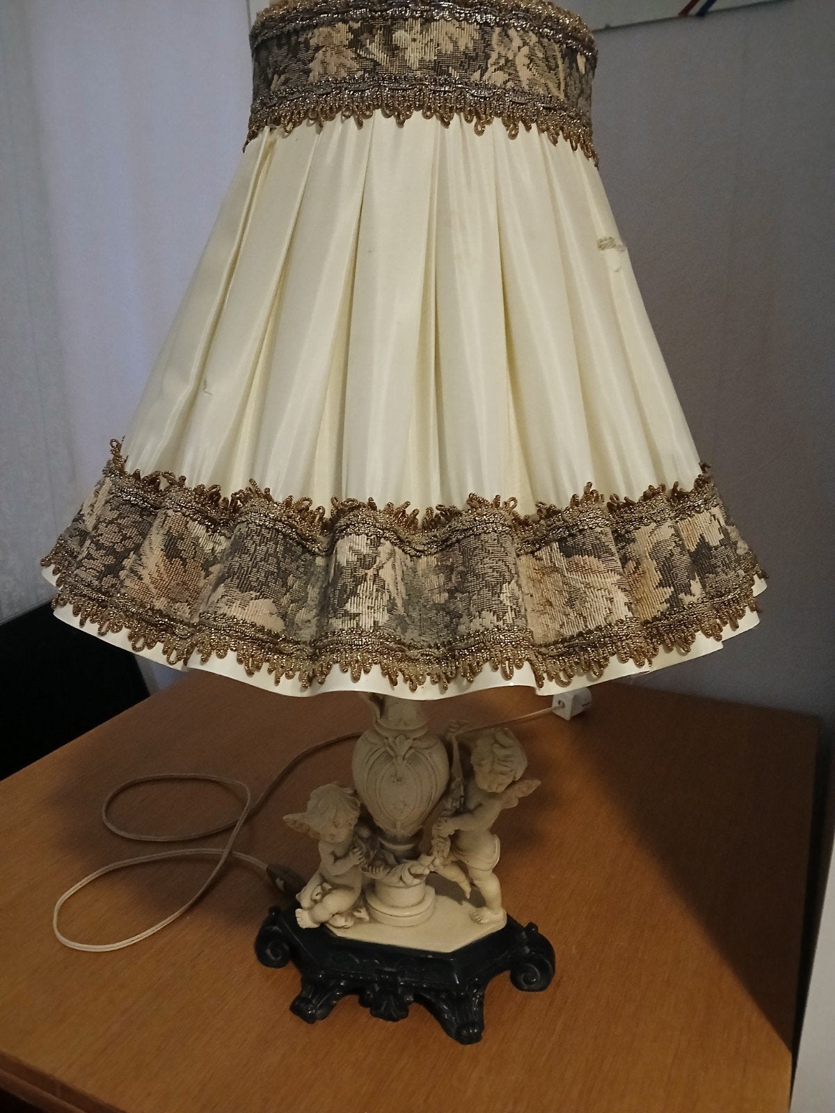 Antieke lamp, Ophalen