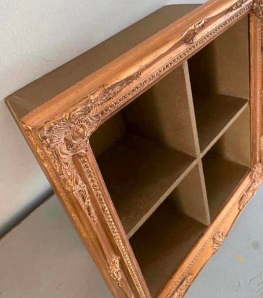 Gouden muur/wandkastje, Huis en Inrichting, Kasten | Vitrinekasten, Ophalen, Zo goed als nieuw, 25 tot 50 cm, Minder dan 100 cm