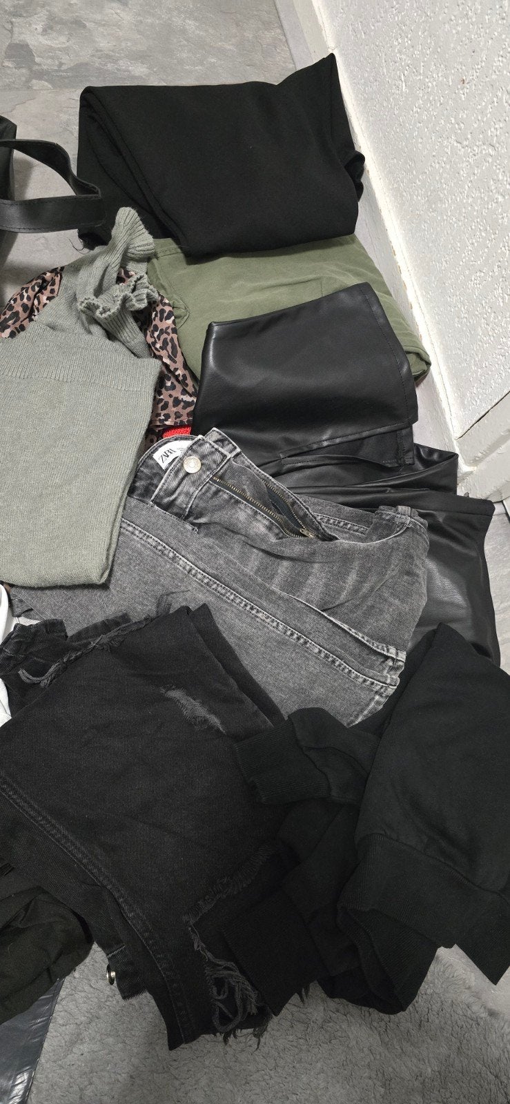 Grote kledingbundel dames S/M - Zara, Bershka €30 per tas, Zara, Bershka, Ophalen of Verzenden, Zo goed als nieuw
