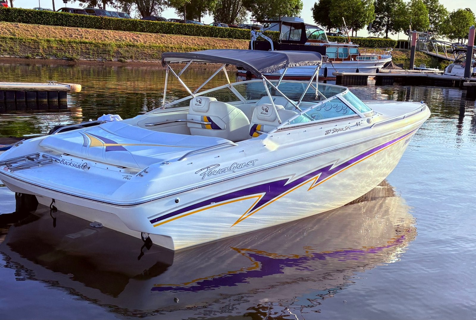 Powerquest 237 Stryker, Big Block#Baja, Ophalen, Zo goed als nieuw