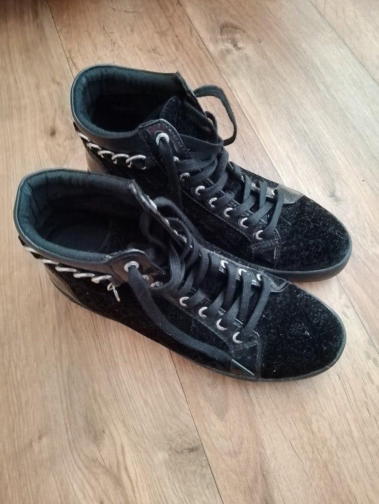 Guess hoge schoenen, Guess, Zwart, Ophalen of Verzenden, Sneakers of Gympen