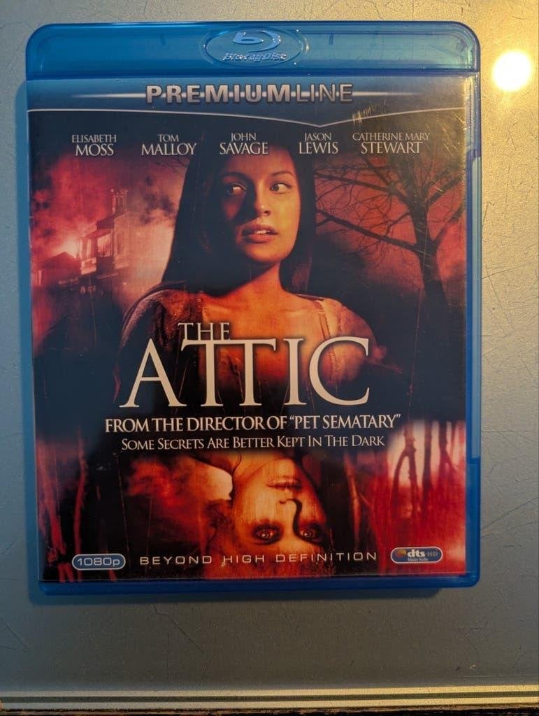 The Attic Blu-ray - Horrorfilm van Mary Lambert, Engels, Vanaf 16 jaar, Nederlands, Ophalen of Verzenden