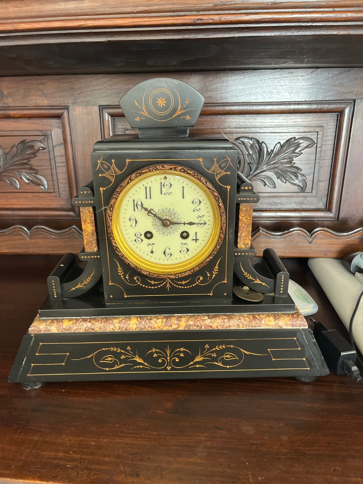 Antieke Mantelklok - Zwart met Gouden Decoraties, Ophalen