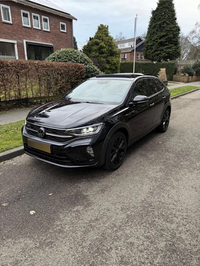 Vw Taigo 1.5 TSI R-Line | Pano | IQ.Lights | Beats Audio, Stof, 1498 cc, 4 cilinders, 150 pk