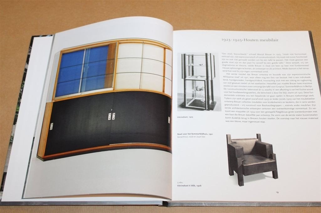 Breuer — Wereld Architecten Taschen, Bauhaus en Vormgeving, Ophalen of Verzenden, Zo goed als nieuw, Architecten