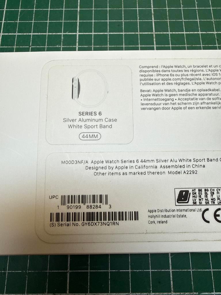 Apple Watch Series 6 44mm Zilver Aluminium Wit Sport Band, Telecommunicatie, Mobiele telefoons | Batterijen en Accu's, Apple, Apple