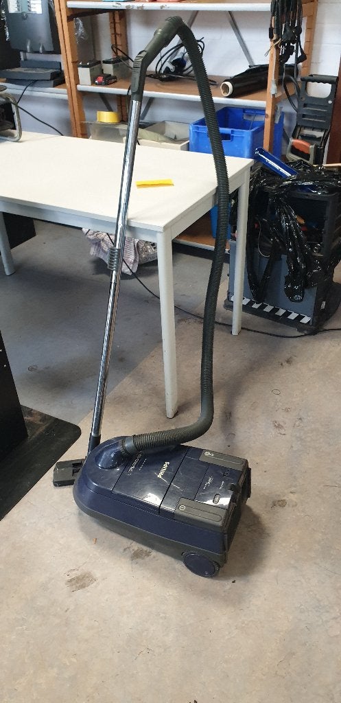 Philips stofzuiger turbo silence met 6 stofzakken, Gebruikt, Philips, Sledestofzuiger, Minder dan 1200 watt