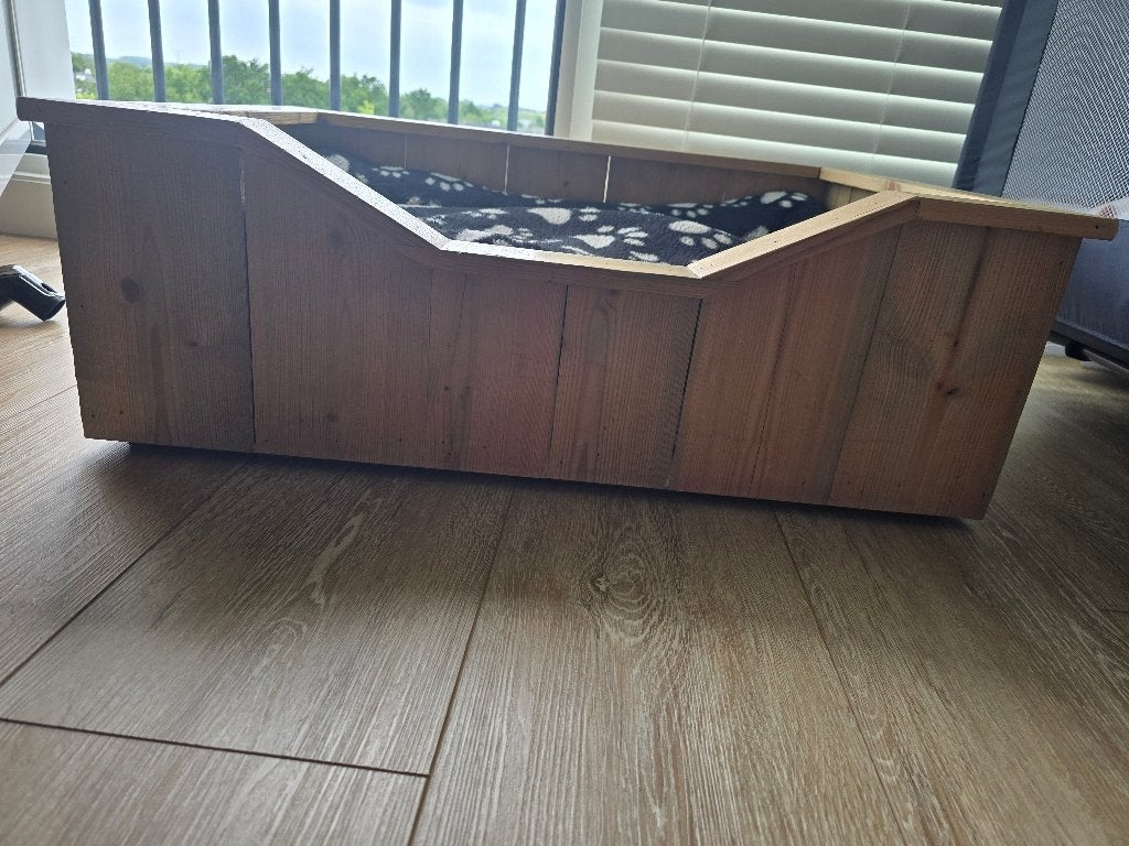Hondenmand van echt hout, Ophalen, Zo goed als nieuw, Overige