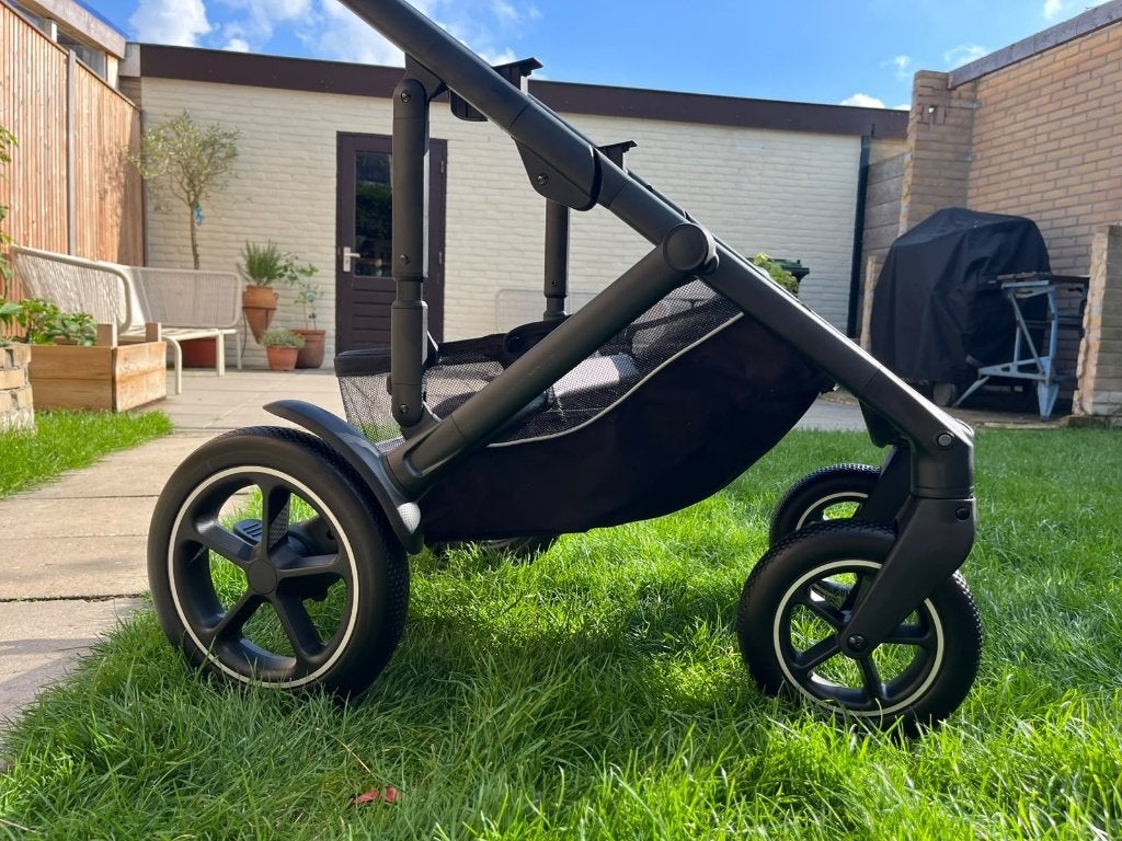 Foto 10 van Beige kinderwagen Britax Römer Smile3 incl. reiswieg + buggy