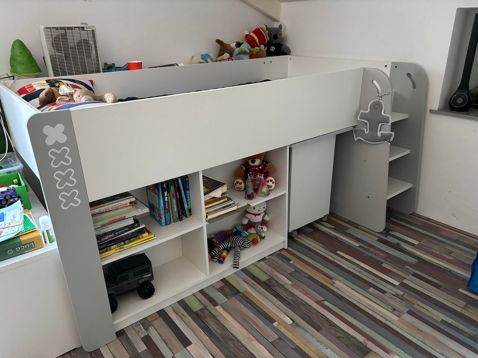 Hoogslaper met bureau en opbergruimte - 200x90 matrasmaat, Ophalen, 85 tot 100 cm, Gebruikt, Hoogslaper of Stapelbed
