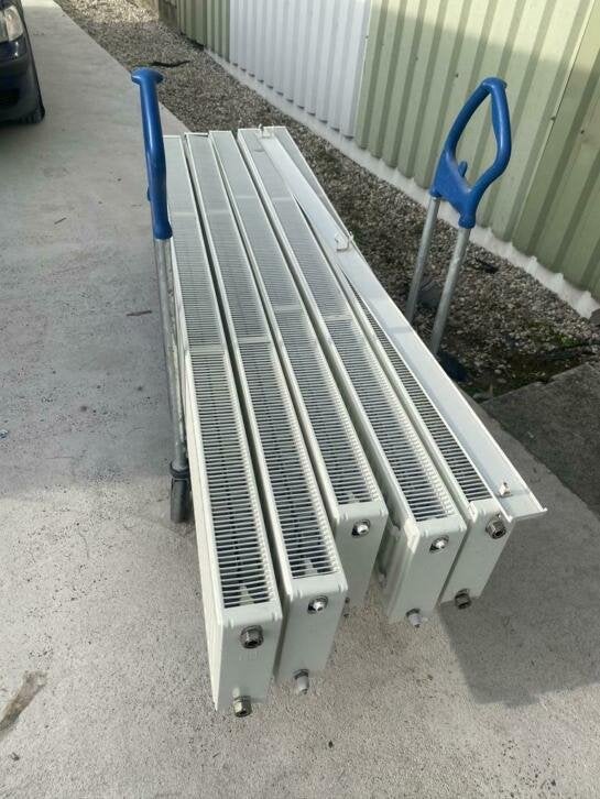 Radiatoren type 22 zeer nette staat t/m zaterdag 20%korting