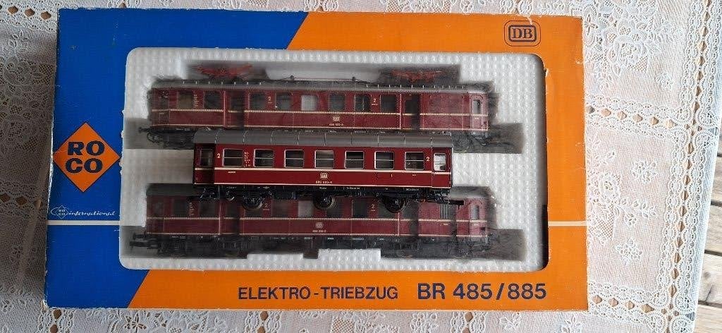 ROCO 04148A + 02414A BR ET485 3-delig treinstel DBE, Gelijkstroom, Ophalen of Verzenden, Roco, Analoog