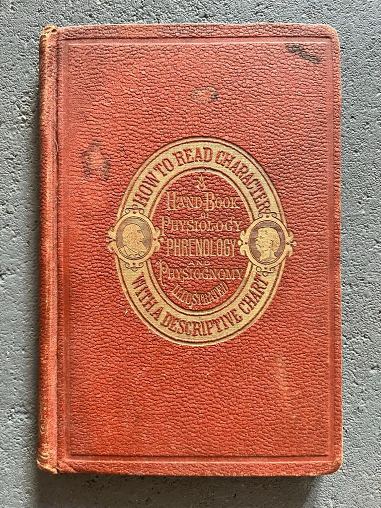 Oud antiek boek Handbook phrenology How to Read Character, Antiek en Kunst, Antiek | Boeken en Bijbels, Ophalen