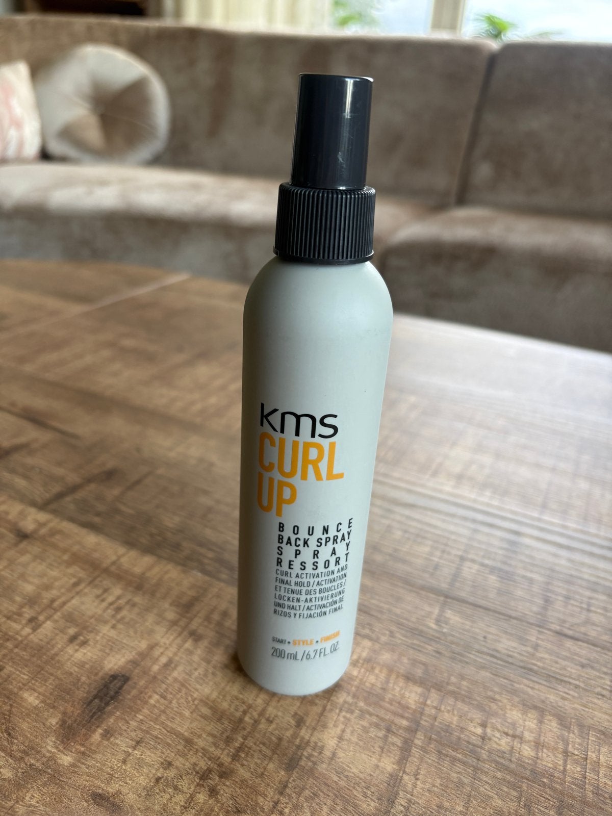 KMS - Curl Up - Bounce Back Spray - 200 ml - Ongebruikt, Ophalen of Verzenden, Nieuw, Gel, Wax, Haarlak of Mousse
