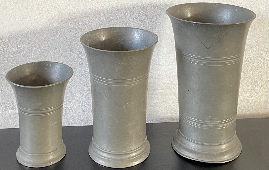 Tinnen vaasjes met keurmerk, Antiek en Kunst, Antiek | Tin, Ophalen
