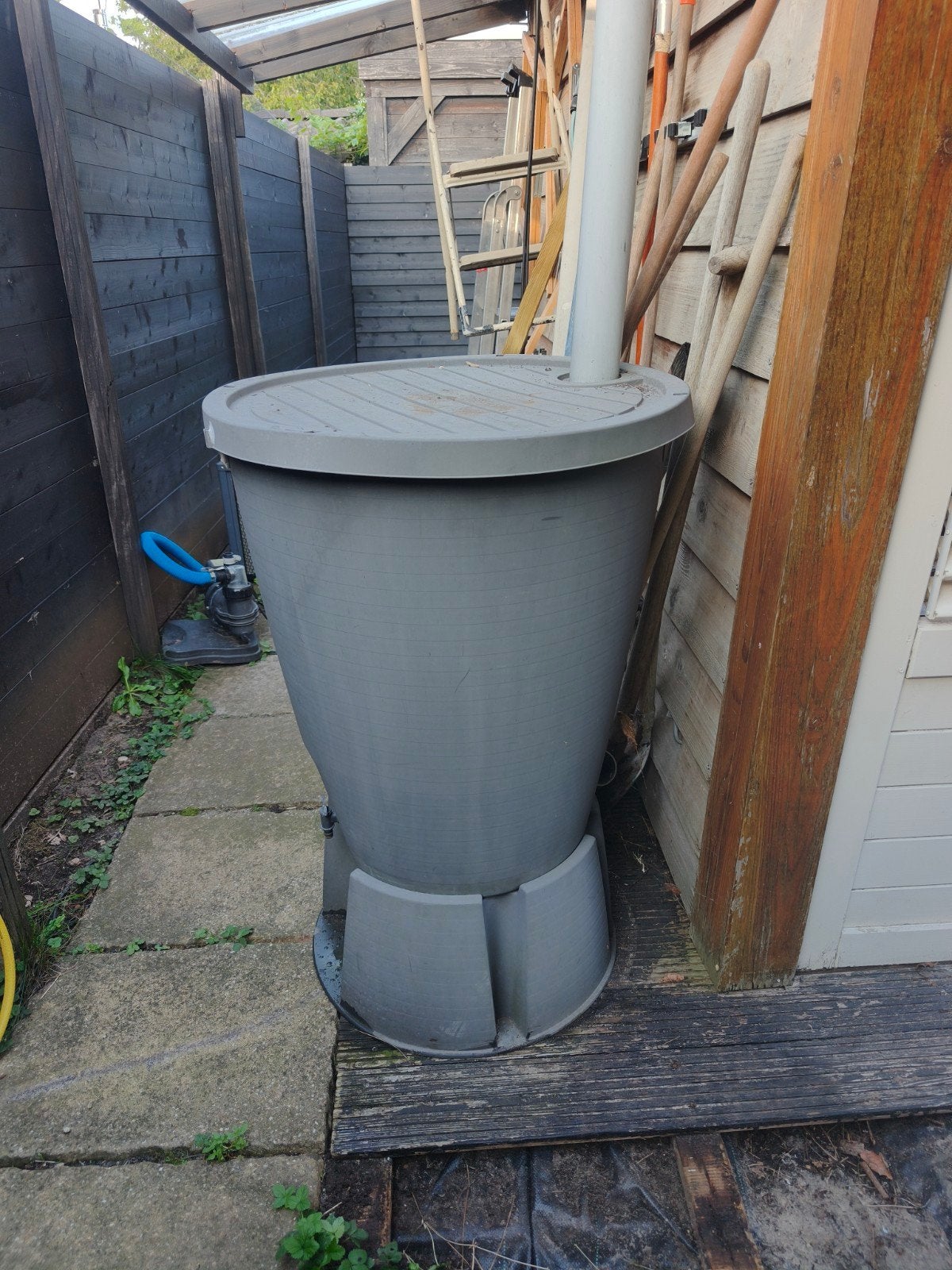 Gratis gebruikte waterton, Tuin en Terras, Ophalen, Gebruikt