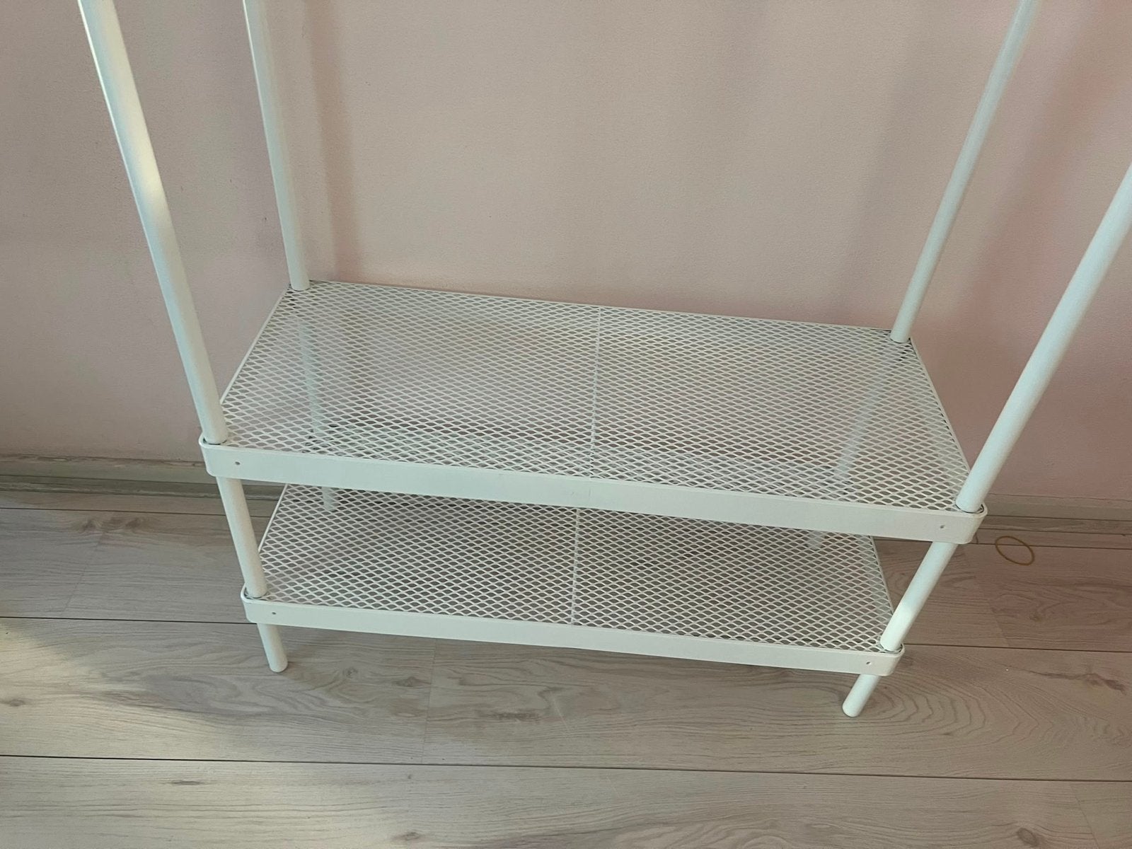Wit metalen kledingrek met planken en hangruimte, Huis en Inrichting, Met plank(en), Gebruikt, Metaal, 150 tot 200 cm