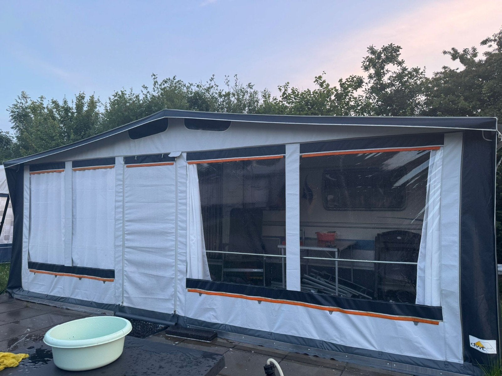 DWT voortent maat 15, Ophalen, Gebruikt