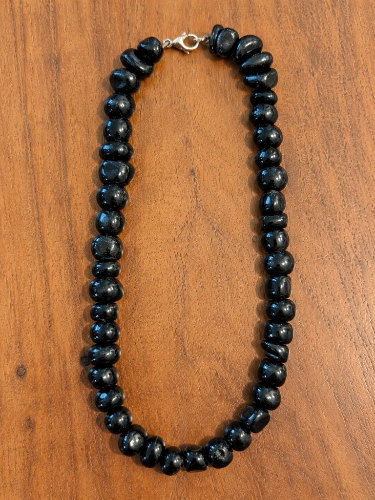 Vintage ketting van zwart koraal, nooit gedragen!, Ophalen of Verzenden, Nieuw, Zwart, Overige materialen