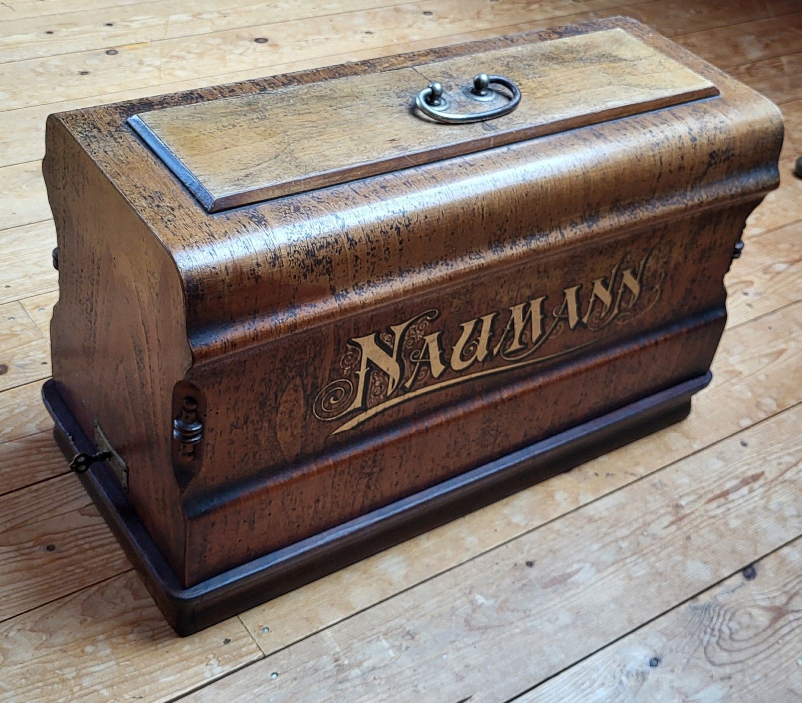 Antieke Naumann handnaaimachine met houten kap – vintage, Ophalen