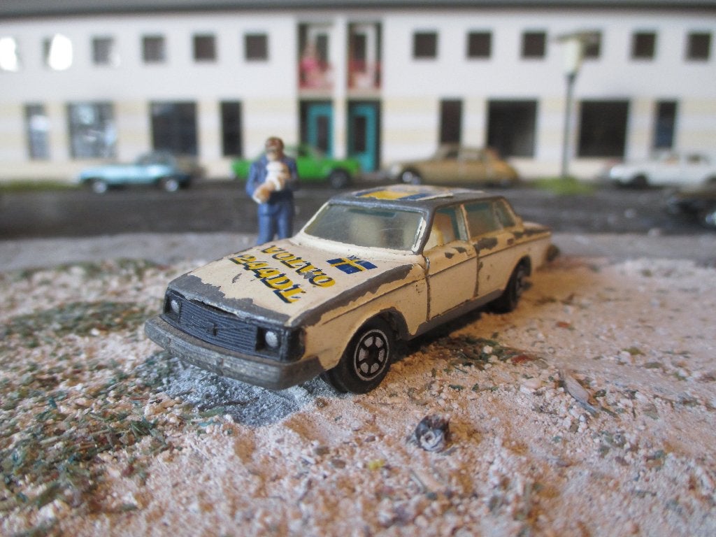 Volvo 244 Yatming met zwarte grille ( '70er jaren uitgave ), Ophalen of Verzenden, Gebruikt, Auto