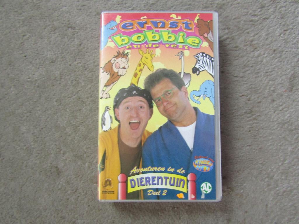 Videband: Ernst Bobbie en de rest - ALLEEN OPHALEN, Cd's en Dvd's, Ophalen, Gebruikt, Alle leeftijden, Kinderprogramma's en -films