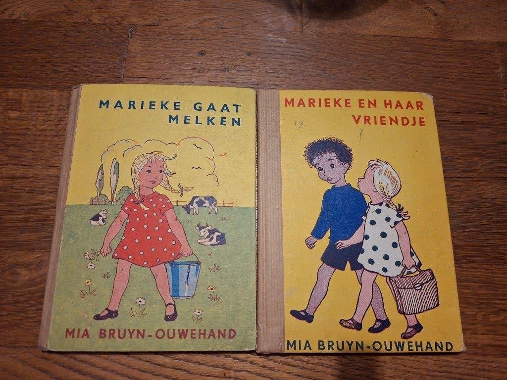 2 boekjes van Marieke van Mia Bruyn-Ouwehand, Gelezen, Fictie algemeen, Ophalen of Verzenden, Mia Bruyn-Ouwehand