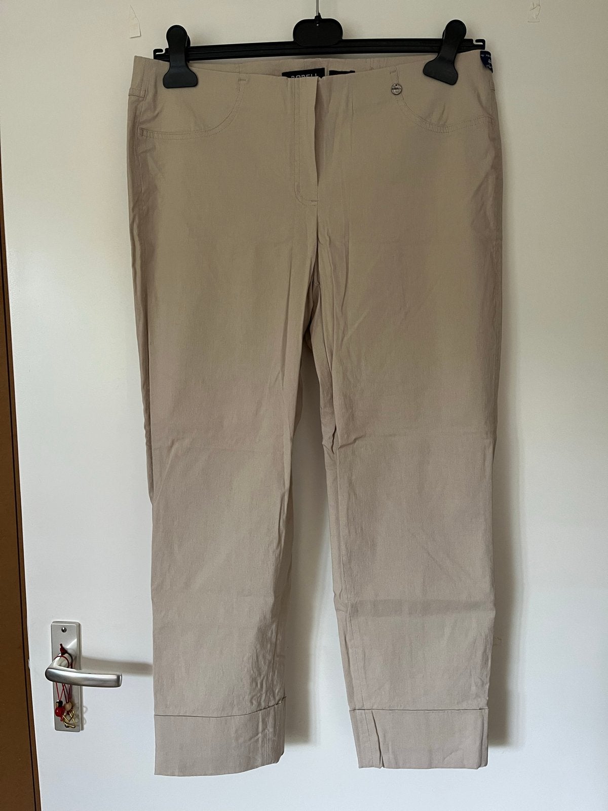 Beige broek Robell maat 42/44 (L), Beige, Maat 42/44 (L), Ophalen of Verzenden, Zo goed als nieuw