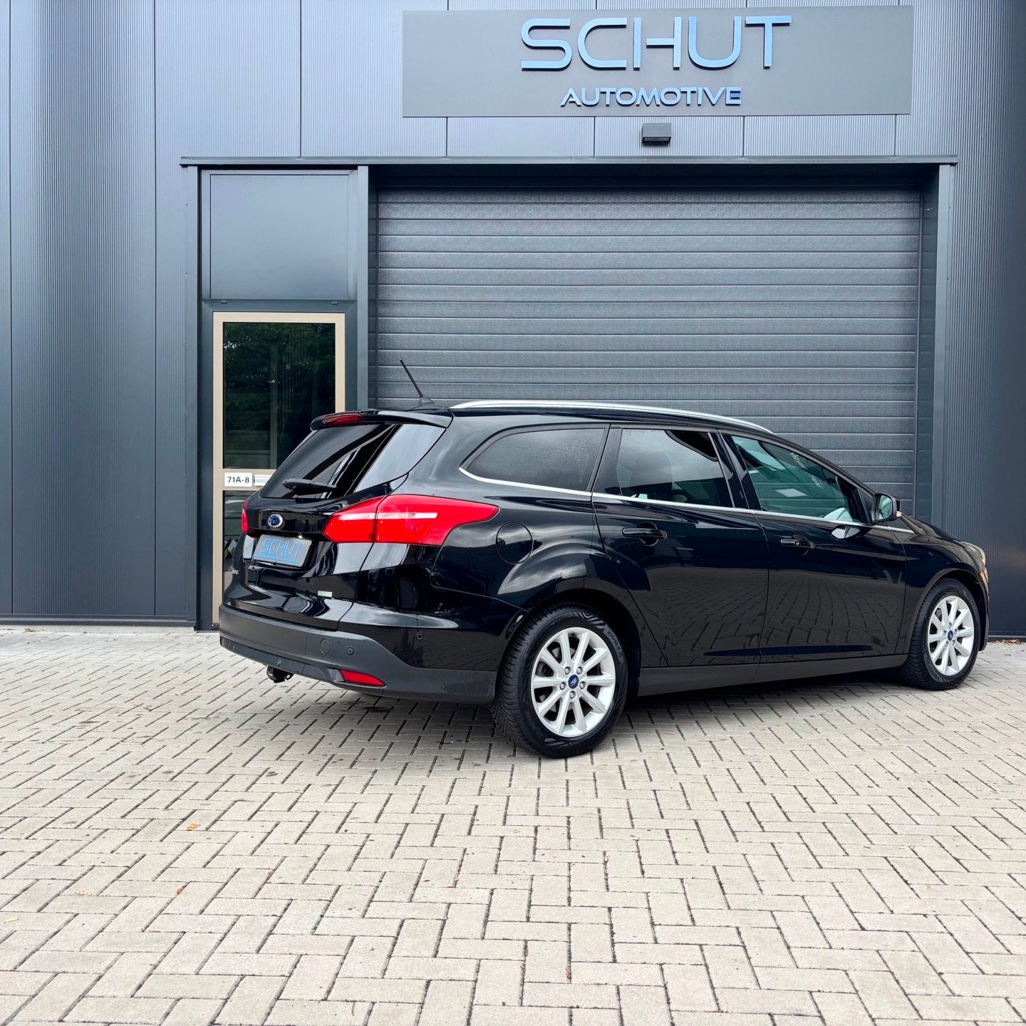 Ford Focus Wagon 125pk Titanium NAVI | CLIMA | CARPLAY | TRE, Auto's, Ford, Gebruikt, Zwart, Lichtsensor, Zwart