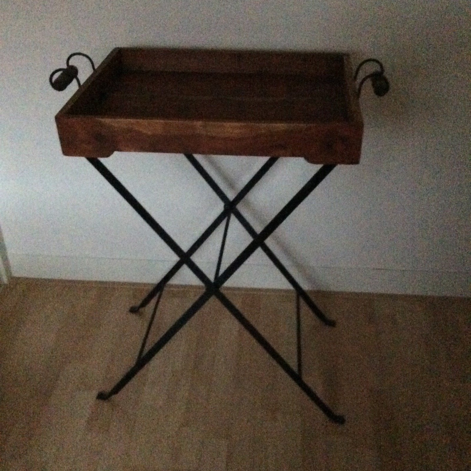 Unieke mangoteak butlertray, bijzettafel 45x60 cm, Ophalen, Zo goed als nieuw