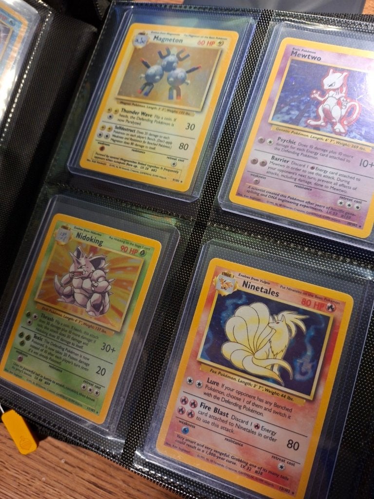 Complete Pokemon WOTC Base set Unlimited, Ophalen of Verzenden, Gebruikt, Meerdere kaarten