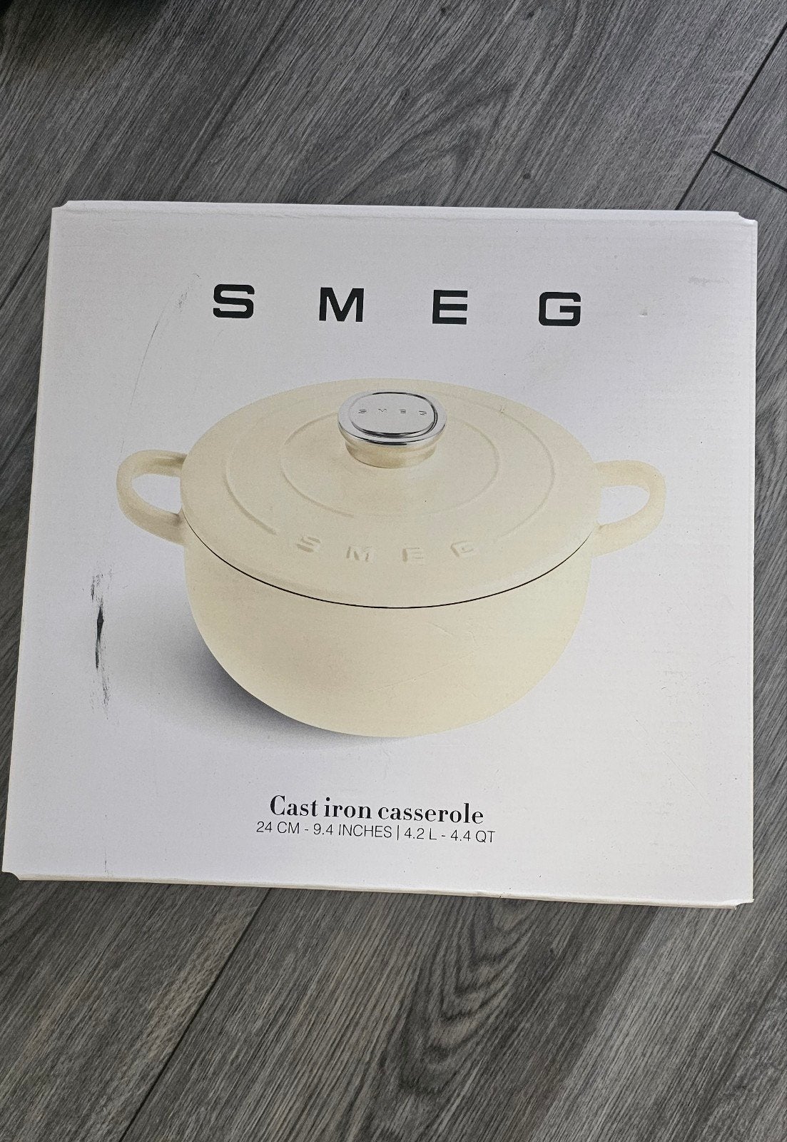 Smeg Gietijzeren Braadpan - 24 cm, 4.2 L, Ophalen of Verzenden, Nieuw, Gietijzer, Koekenpan of Braadpan