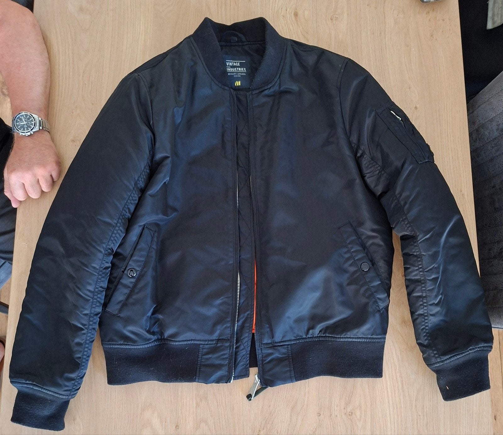 Bomber Vintage Industries, Ophalen of Verzenden, Zo goed als nieuw, Maat 56/58 (XL), Zwart