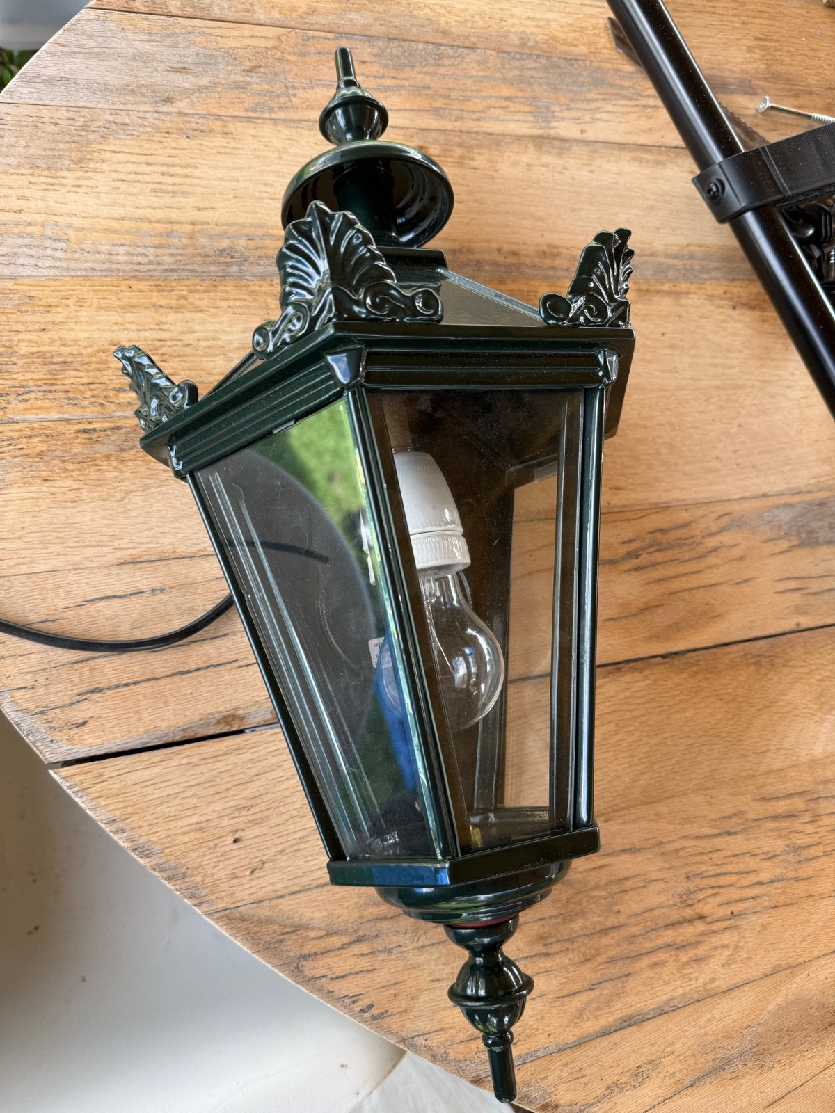 Nieuwe aluminium buitenlamp - klassiek groen, Huis en Inrichting, Metaal, Nieuw, Ophalen of Verzenden, Groen