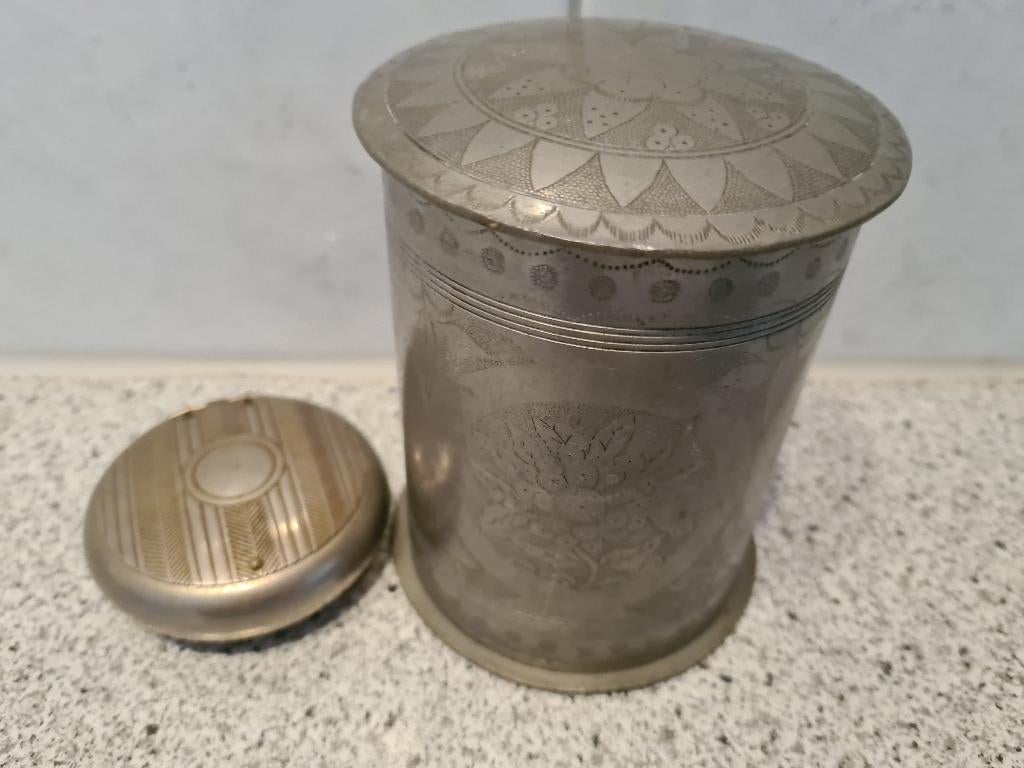 Tabakspot (ttin) en tabakspotje, Antiek en Kunst, Antiek | Tin, Ophalen of Verzenden