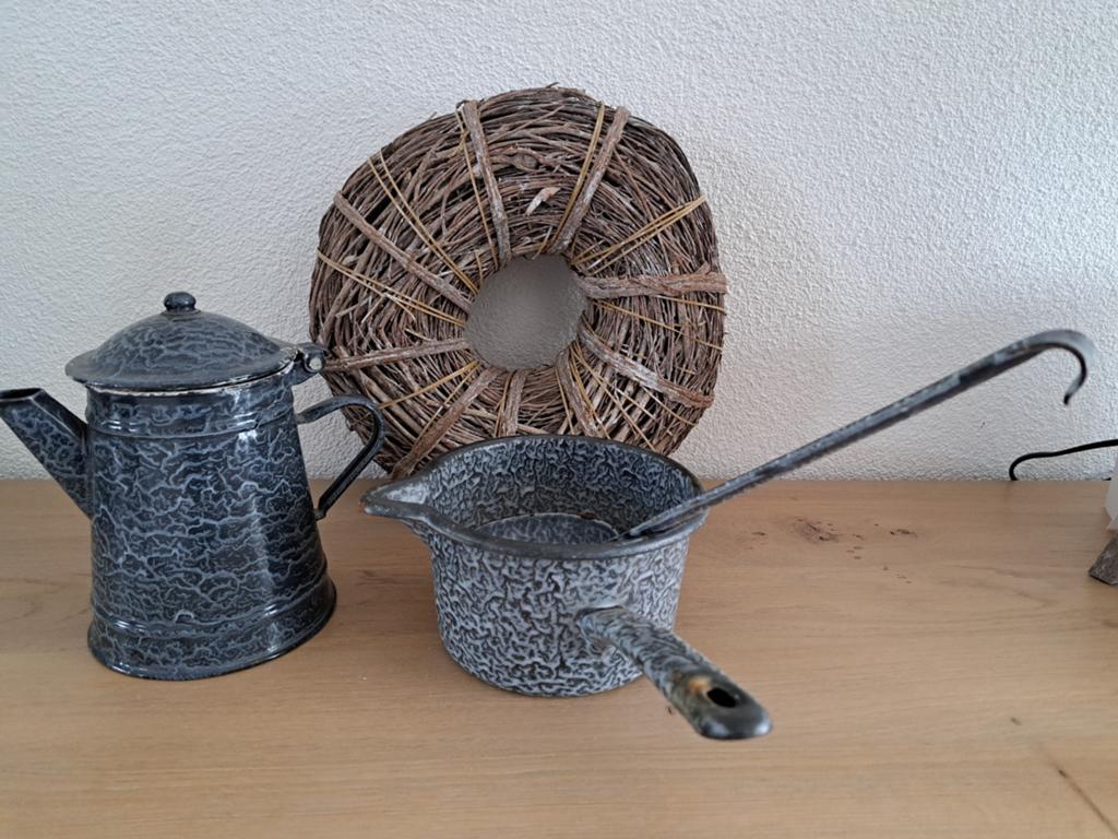 Emaille grijsgewolkte koffiekan steelpan pollepel  prijs pst, Ophalen of Verzenden