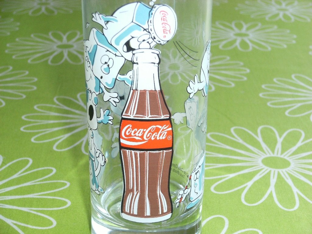 Coca Cola glas met afbeelding van ijsklontjes uit 1994, Verzamelen, Ophalen of Verzenden, Zo goed als nieuw