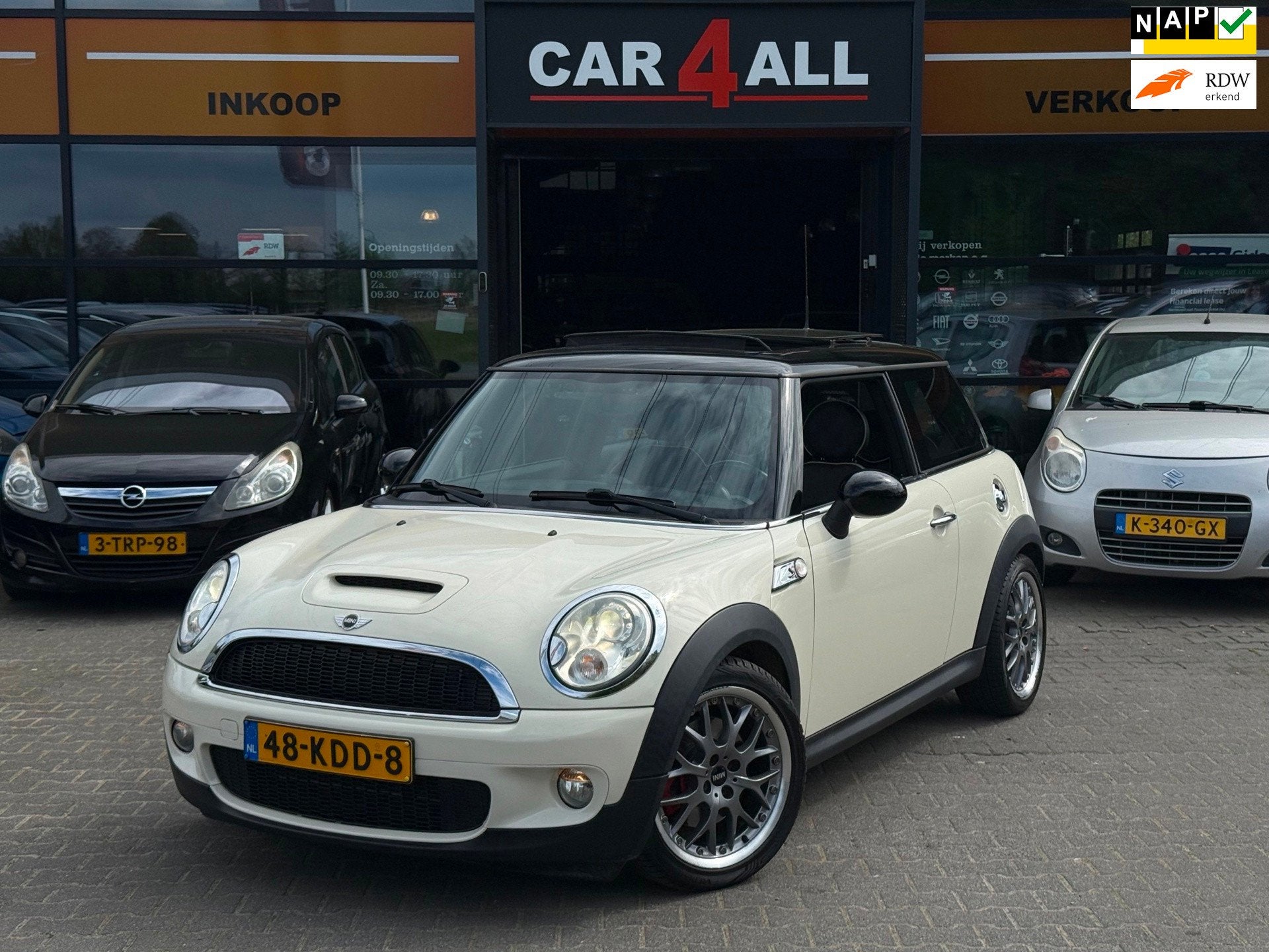 Mini Mini 1.6 Cooper S Chili JOHN COOPER WORKS/PANO/NAVI/PDC, Auto's, Voorwielaandrijving, Automatische klimaatregeling, Gebruikt