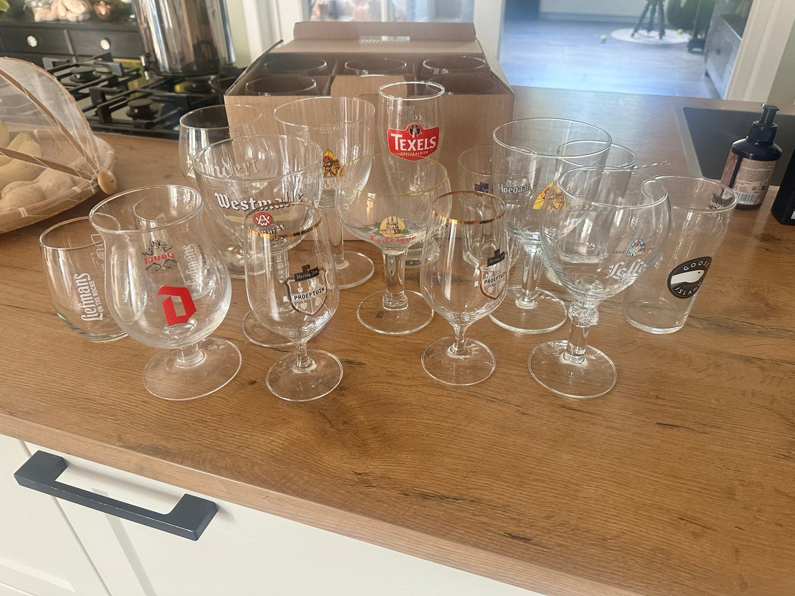 Bierglazen collectie - diverse merken (15 stuks), Ophalen, Zo goed als nieuw, Meerkleurig, Overige merken