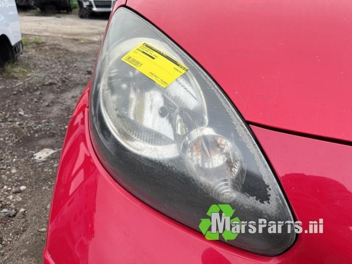 Koplamp rechts van een Toyota Aygo, Auto-onderdelen, Gebruikt, -, -, Ophalen of Verzenden