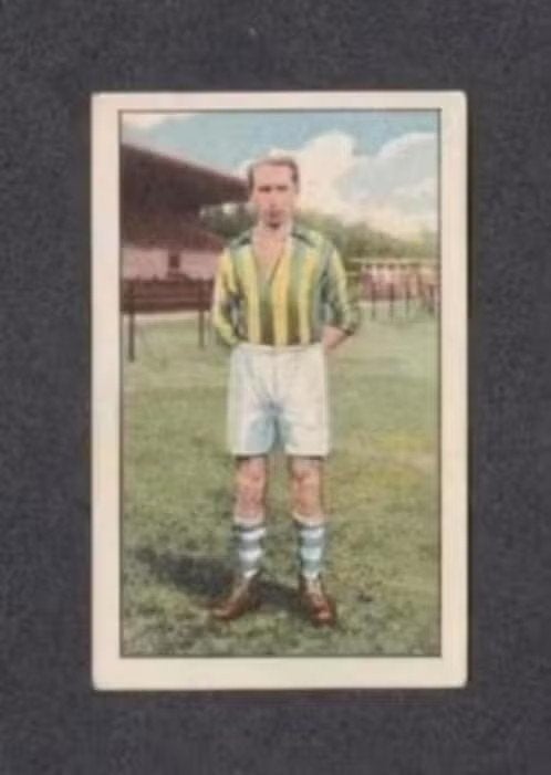 Voetbalplaatje F. de Kuyer NOAD Tilburg (97)., Ophalen of Verzenden, Zo goed als nieuw