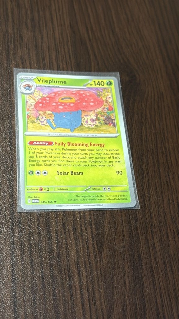 Rare -  Vileplume (MEW 045), Ophalen of Verzenden
