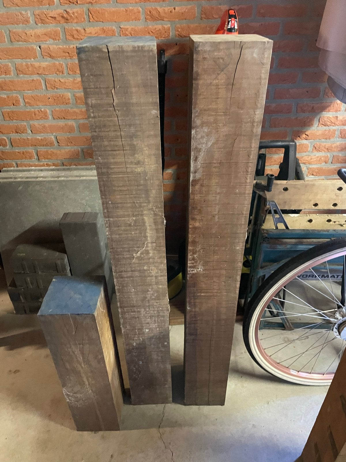 Massieve hardhouten balken (15x15 diverse lengtes), Doe-het-zelf en Verbouw, Hout en Planken, Ophalen, Gebruikt, 50 mm of meer