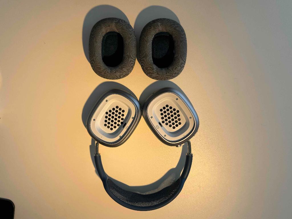 AirPods Max (1e gen), Audio, Tv en Foto, Koptelefoons, Overige merken, Gebruikt, Ophalen of Verzenden, Over oor (circumaural)